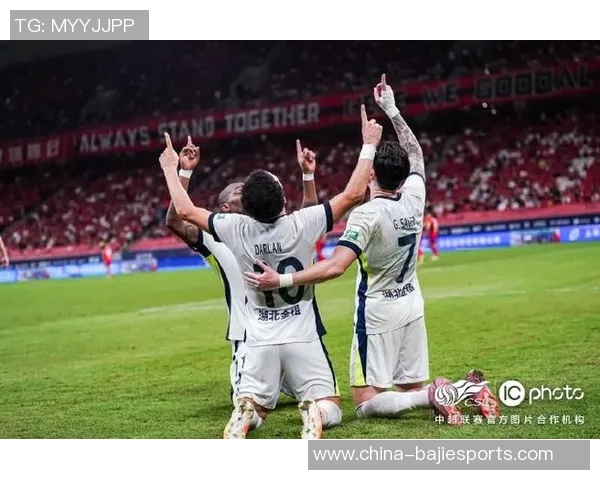 中超第30轮跑动数据揭晓钟晋宝以13356米领跑三镇两将入围前五 中超第30轮跑动数据揭晓钟晋宝以13356米领跑三镇两将入围前五