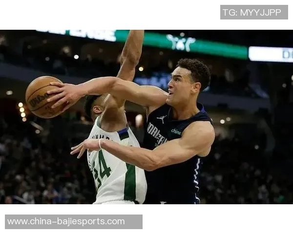 德怀特鲍威尔缺阵独行侠战绩惨淡反之回归战斗力十足