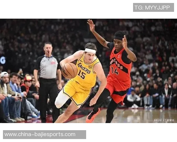 八村塁绝杀前里夫斯强攻扳平比分回防怒喷裁判展现巨星气质 八村塁绝杀前里夫斯强攻扳平比分回防怒喷裁判展现巨星气质